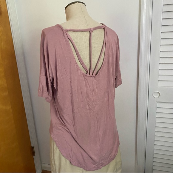 Open back tee - Picture 3 of 3